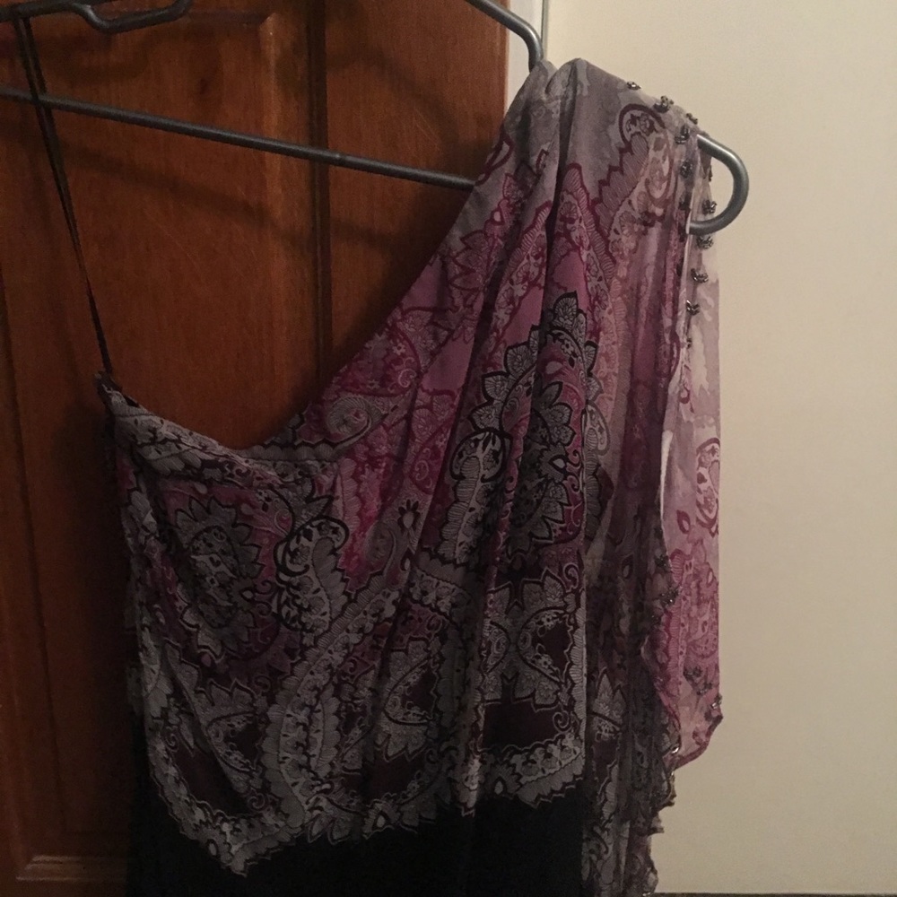 Cache’ One shoulder top